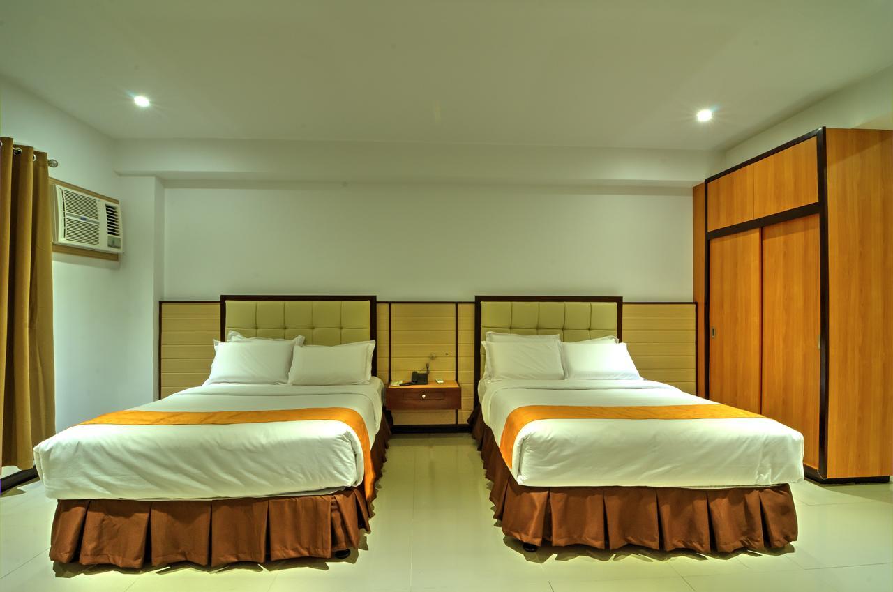 Amaris Suites Butuan City Exterior photo